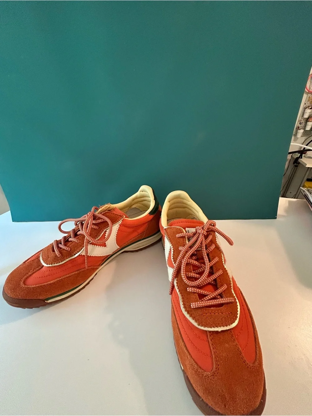 Victoria Saturno Retro Athleisure Trainers-size 39-Spain